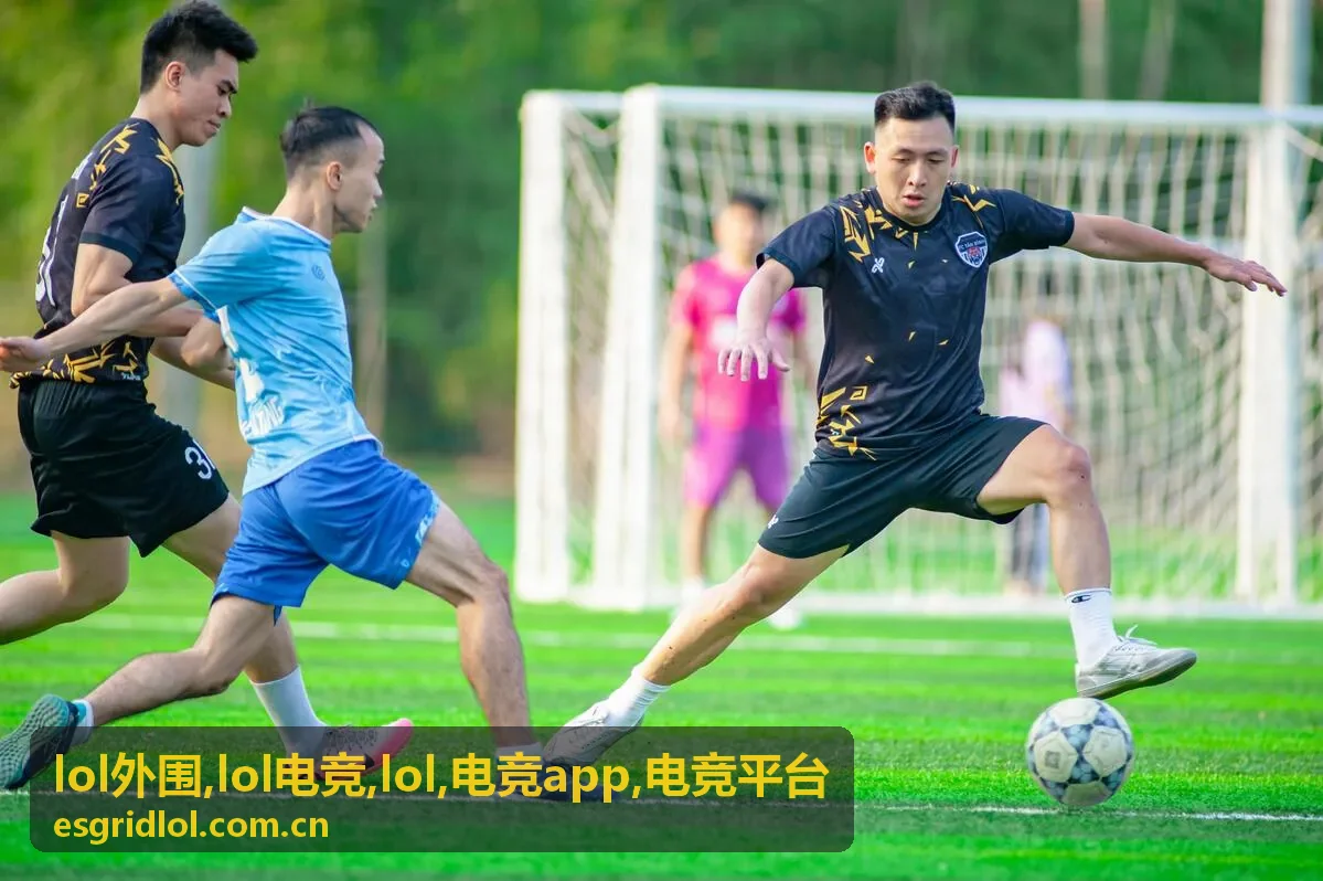 LOL 电竞平台内容面板与赛事观察场景